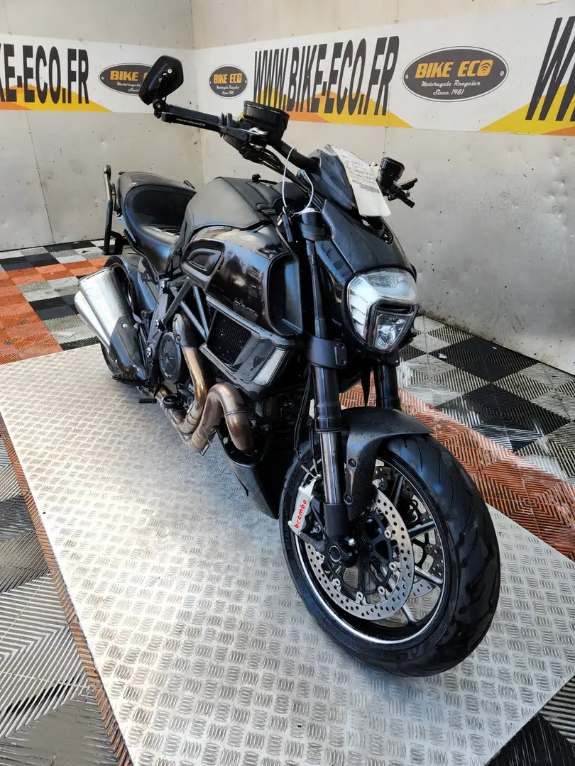 Ducati Diavel Negru - 2