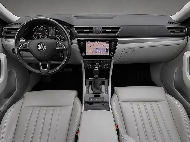 Skoda Superb view 9