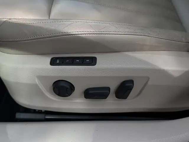 Skoda Superb view 13