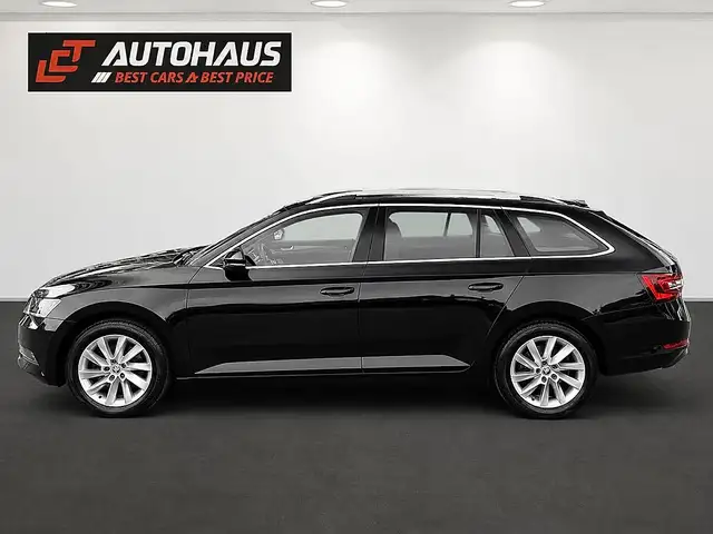 Skoda Superb view 2