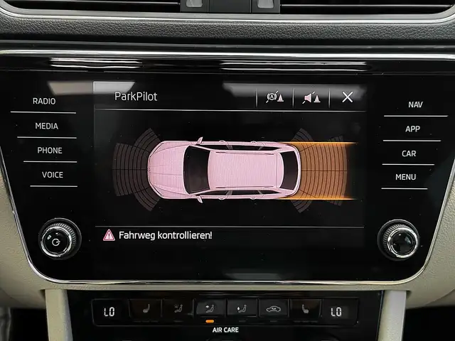 Skoda Superb view 15