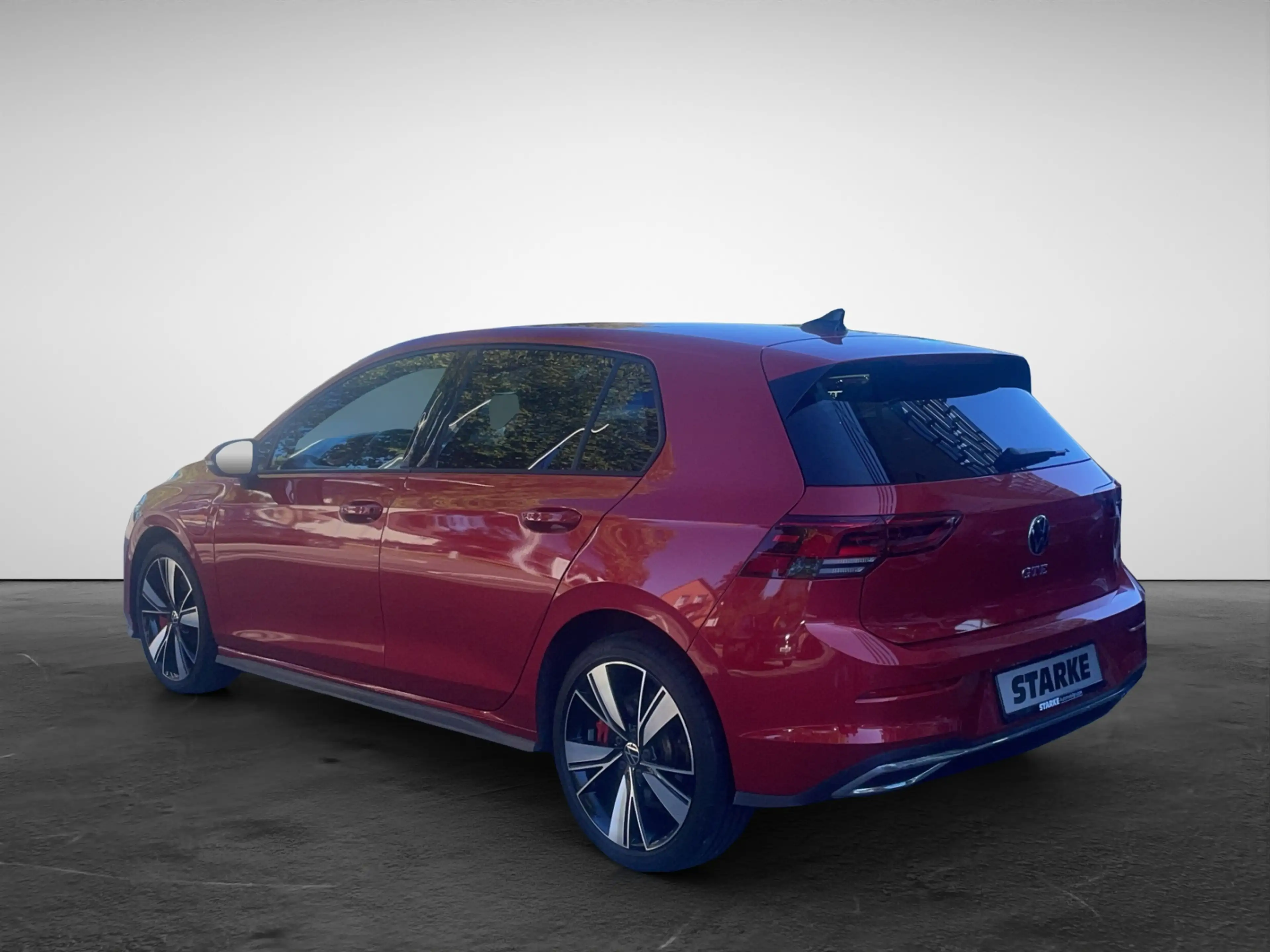 Volkswagen Golf GTE 1.4 TSI DSG eHybrid GTE eHybrid — photo 4