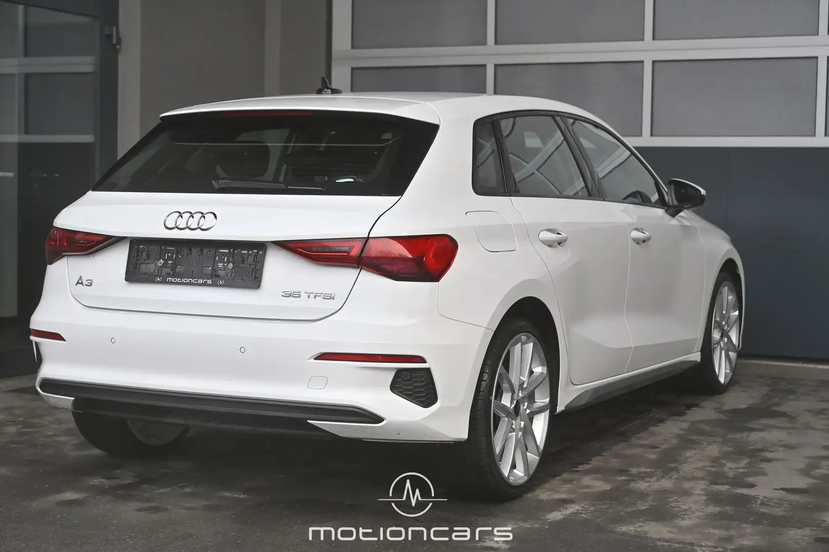 Audi A3 35 1.5 TFSI S-tronic Pickerl NEU Weiß - 2