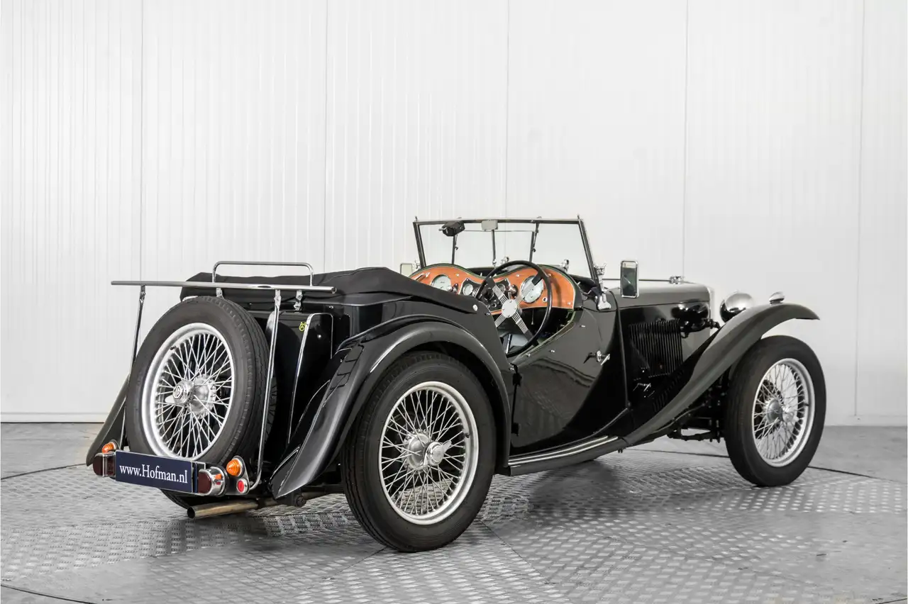 MG TC 1400cc met vijf versnellingsbak, foto 2