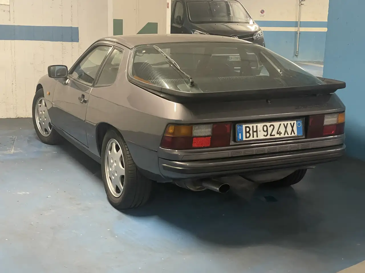 Porsche 924 2.0 Turbo, foto 3