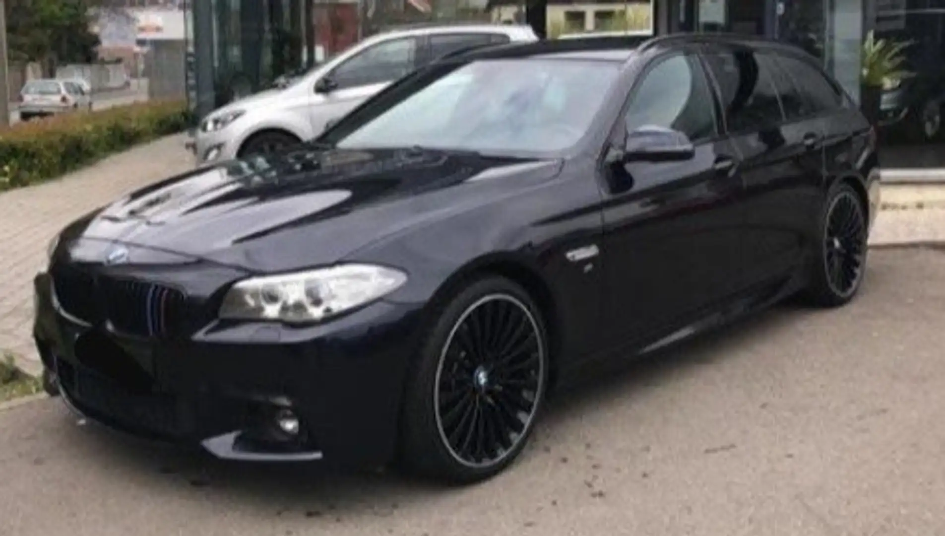 BMW 535 Touring 535i Zwart - 1