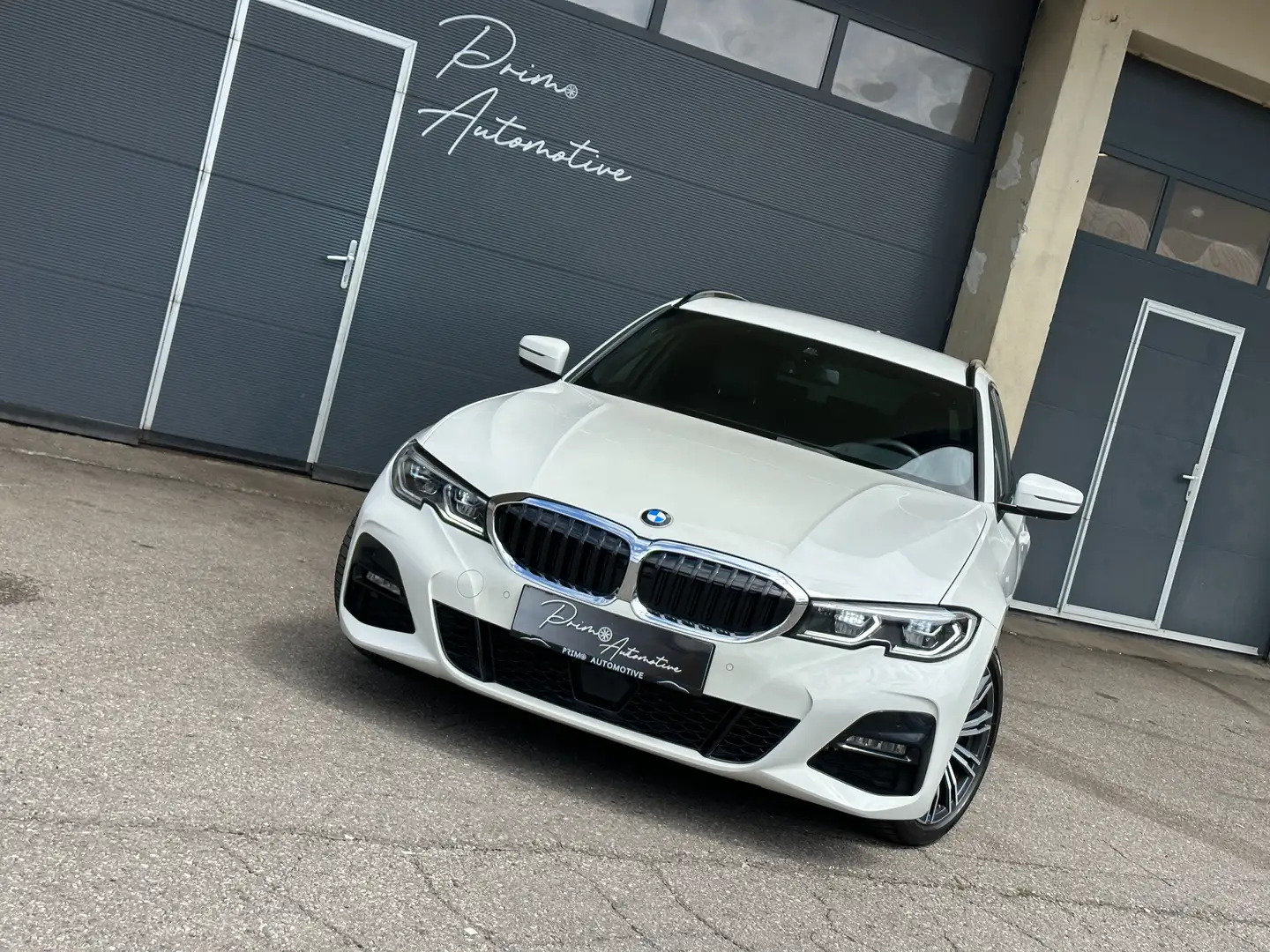 BMW 320 d M-Sport Shadow* LED* Kamera* HuD* ab € 229,- Wit - 1