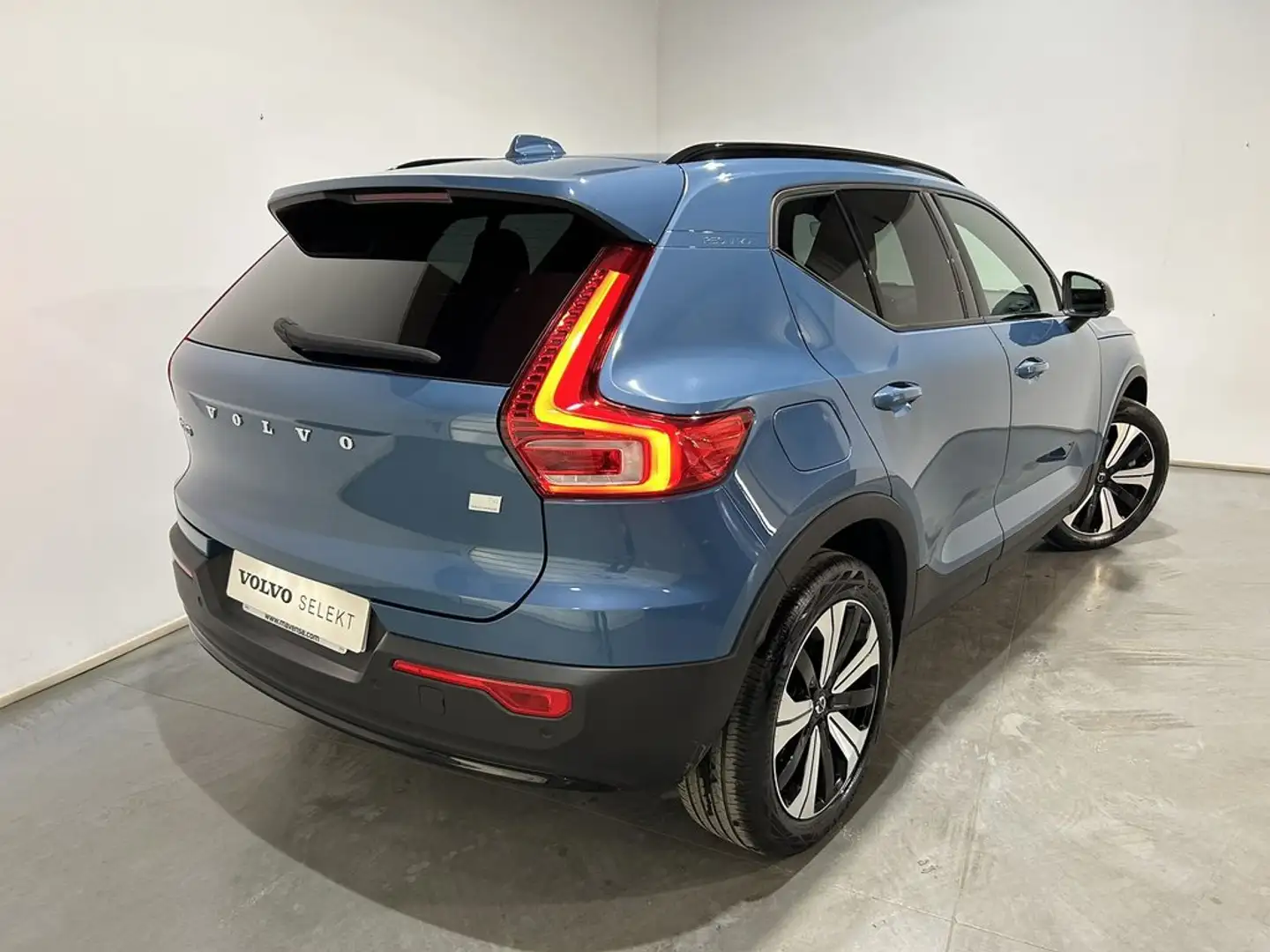 Volvo XC40 T4 Recharge Plus Dark Aut. Azul - 2
