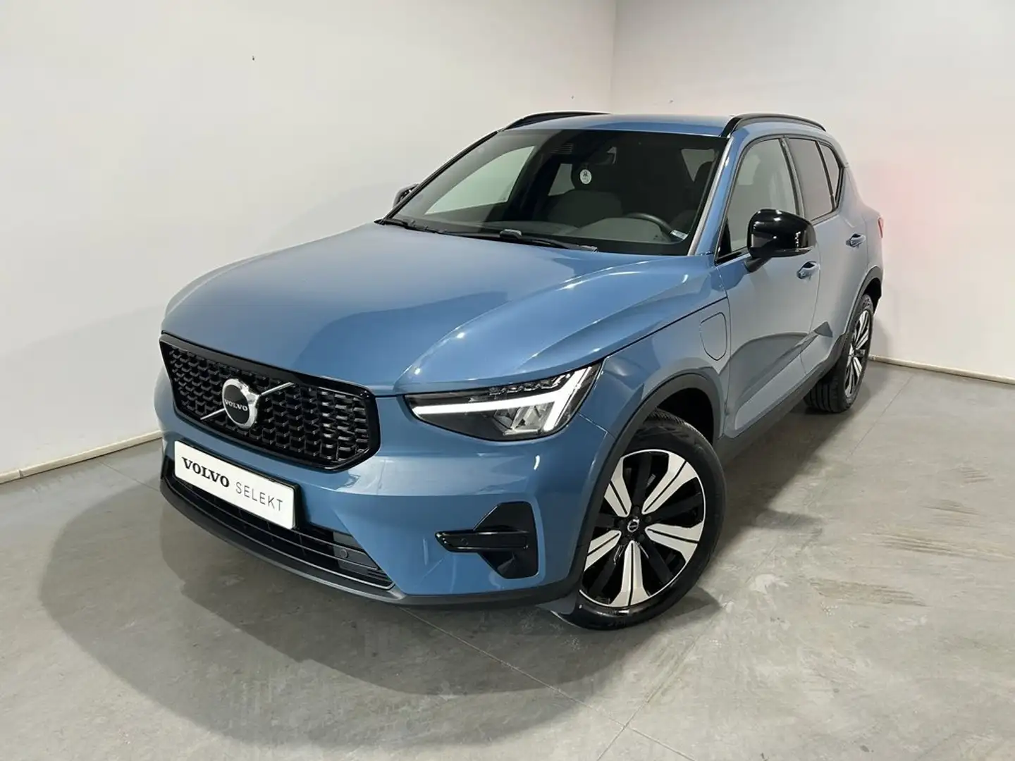 Volvo XC40 T4 Recharge Plus Dark Aut. Azul - 1