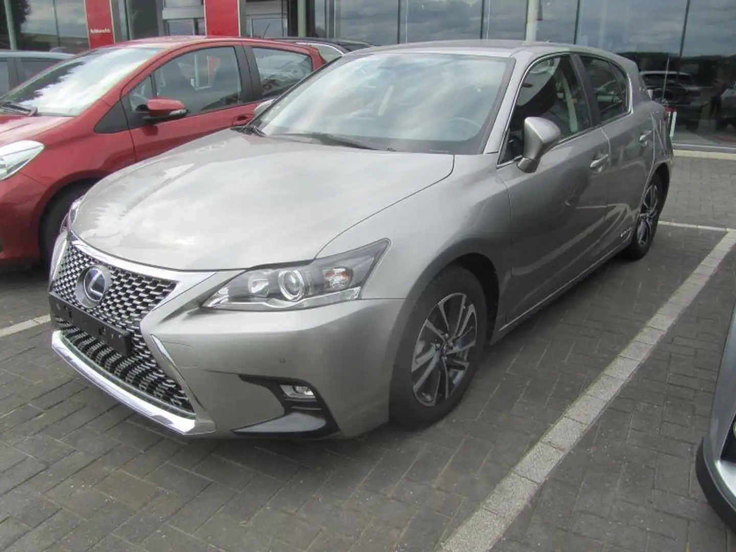 Lexus CT 200h Business Line Gris - 2
