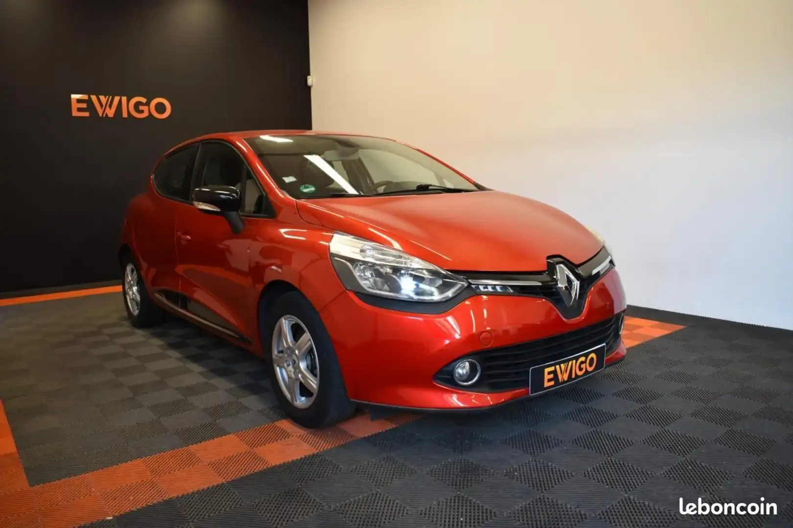 Renault Clio 0.9 TCE 90ch RADAR GPS ECRAN SUIVI GARANTIE 6 A 36 Rouge - 1