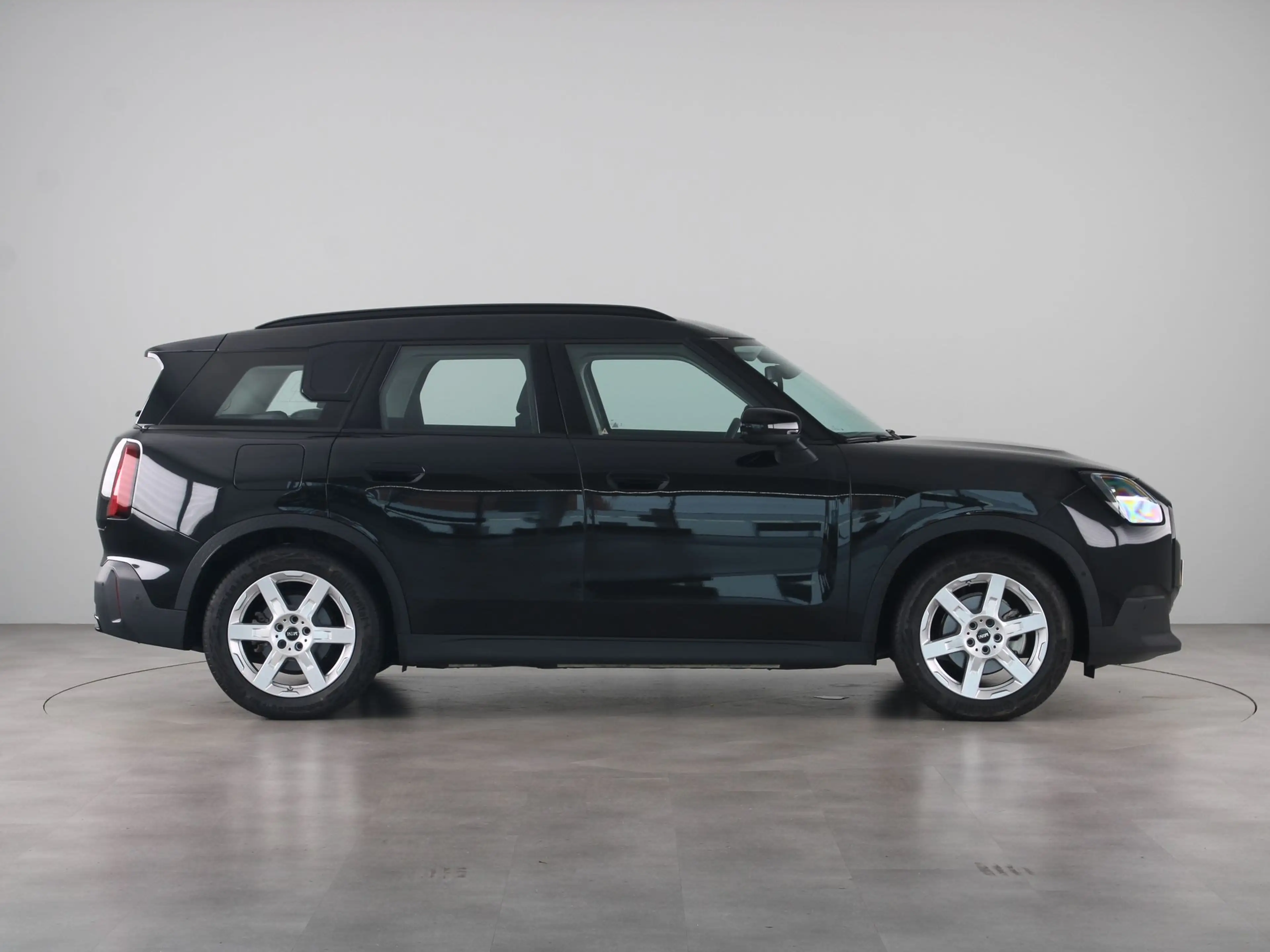 MINI Countryman E Essential Pakket XS — photo 6