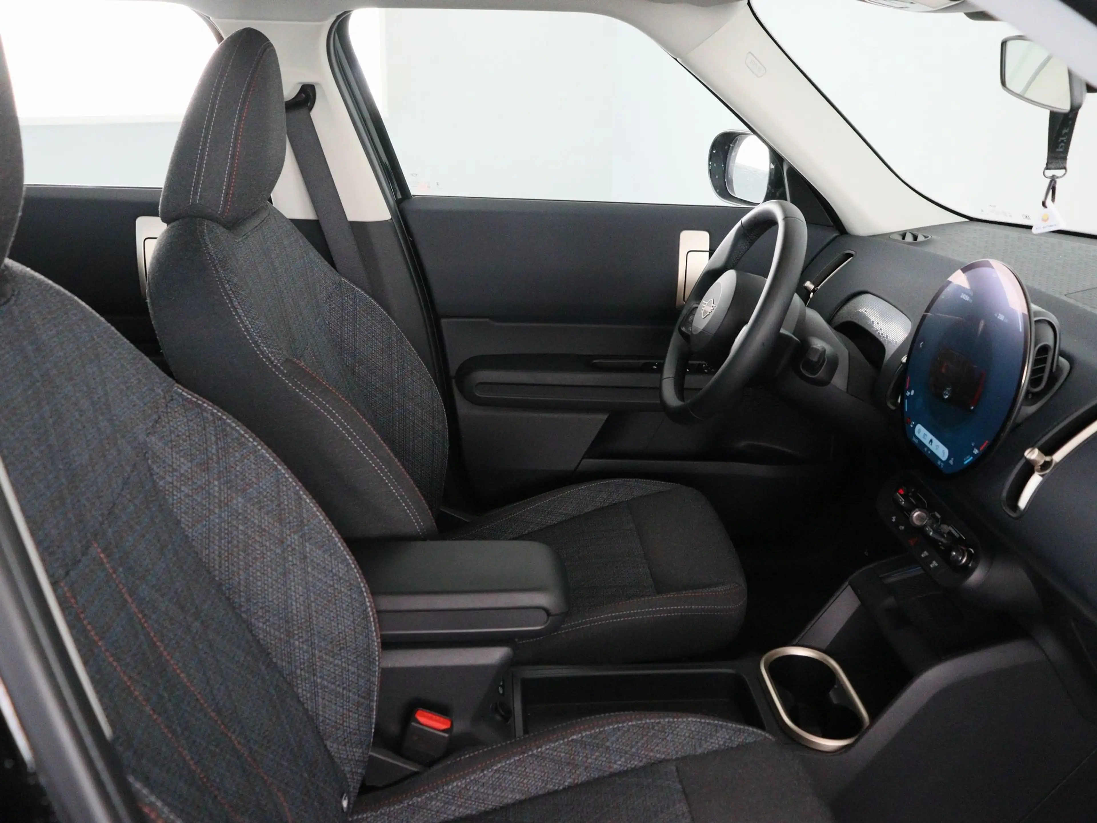 MINI Countryman E Essential Pakket XS — photo 12