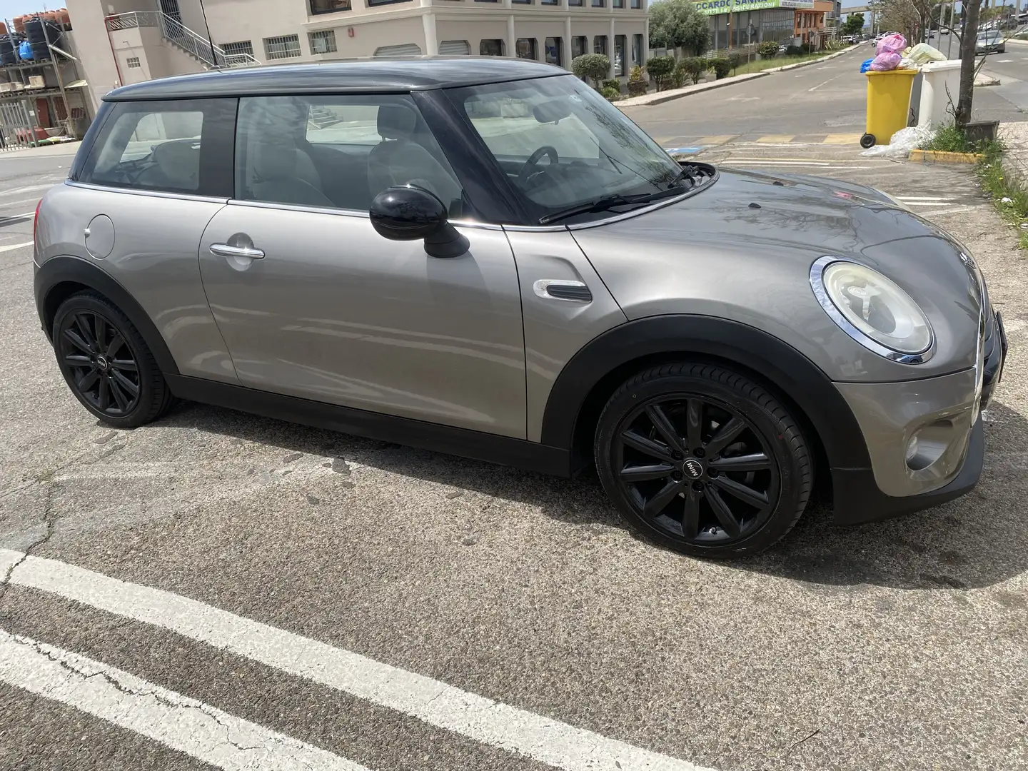 MINI Cooper D 1.5 3p - 1