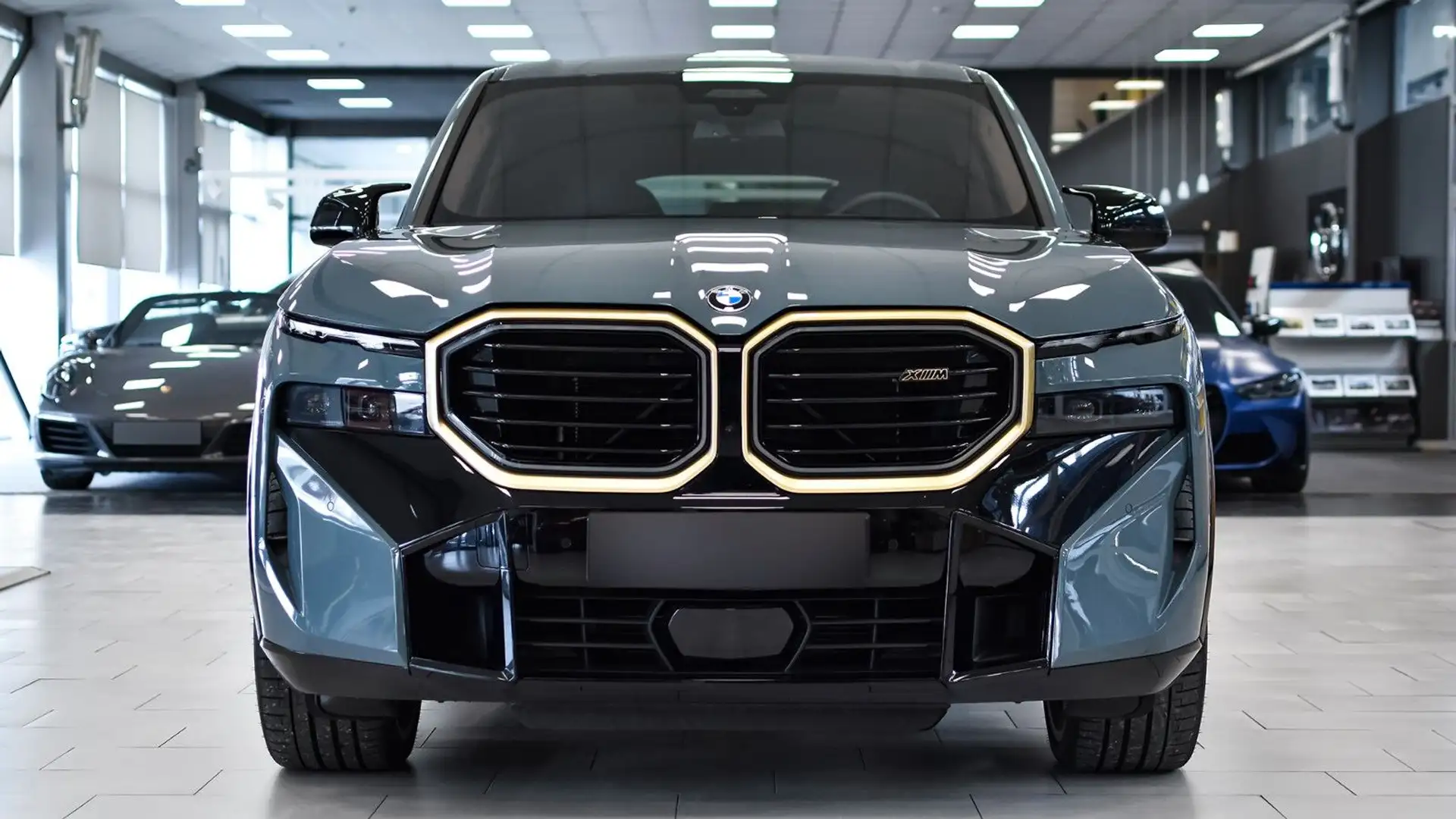 BMW XM 4.4 VintageLeather*23zol*BowersWilkins*Iconic Vert - 1
