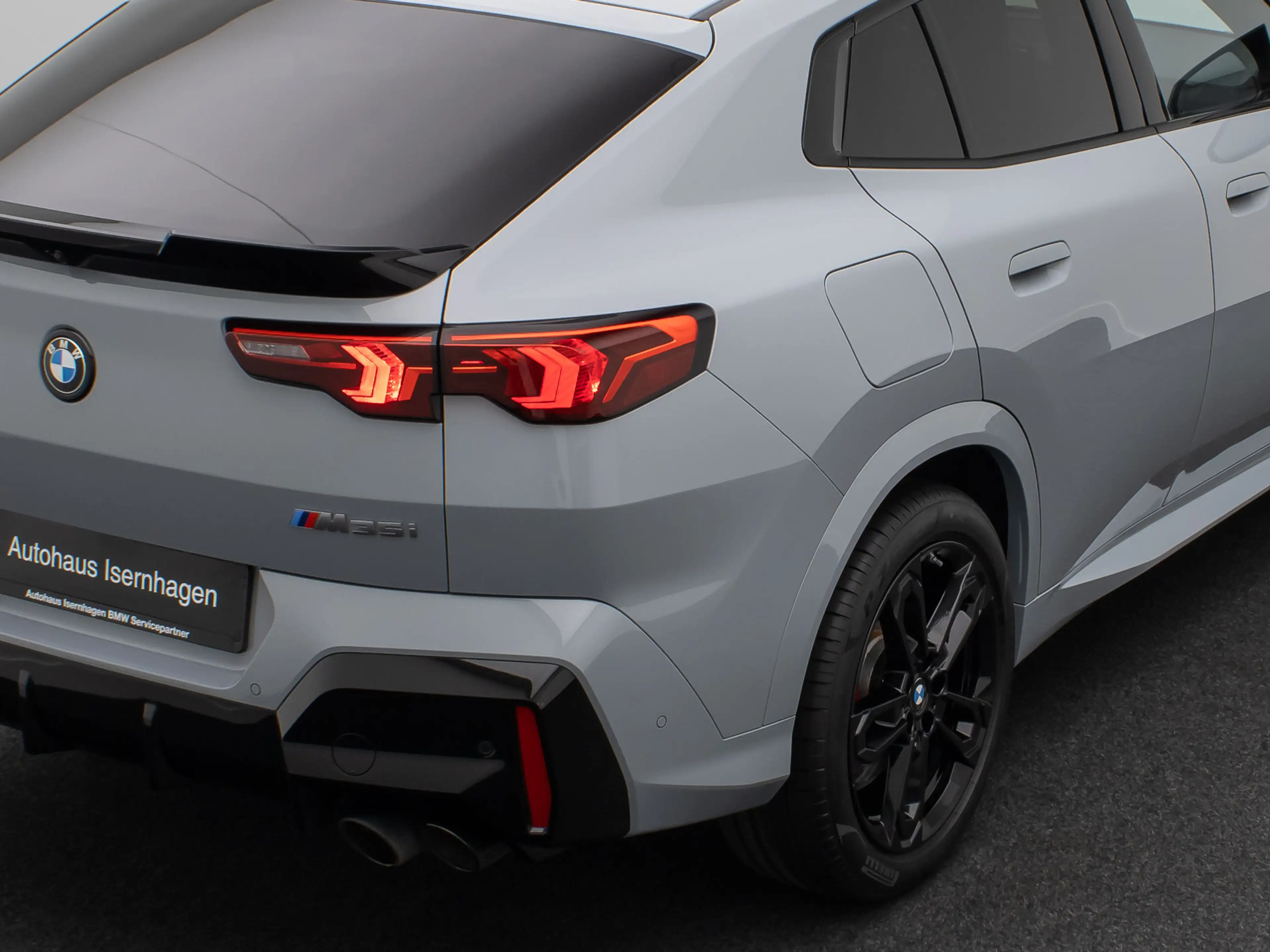 BMW X2 M35i xD HUD 360° H K DAB Panorama 19Zoll Voll — photo 15