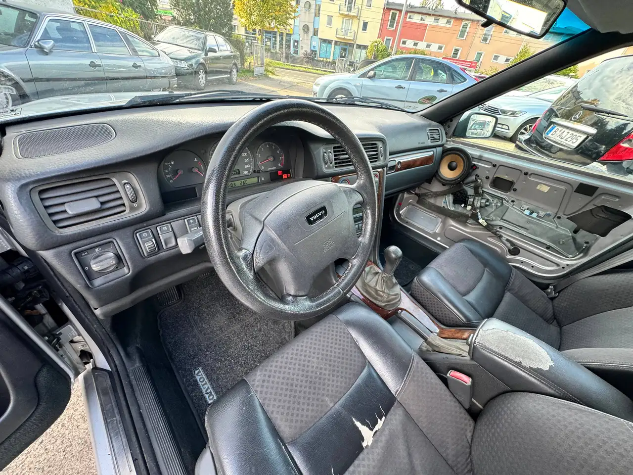 Volvo V70 2.5L TÜV 06/2028, foto 11