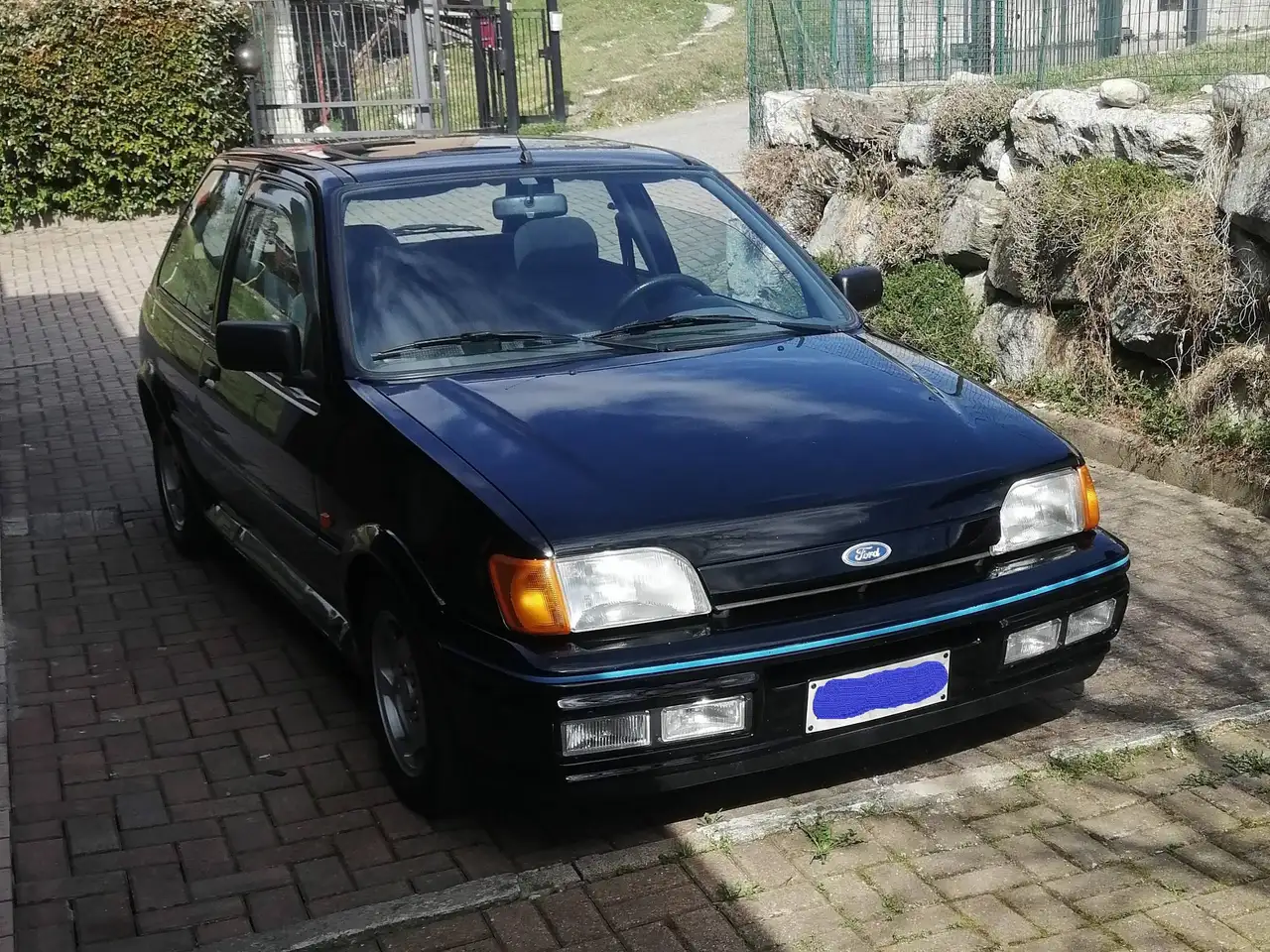 Ford Fiesta 3p 1.6i XR2, foto 1