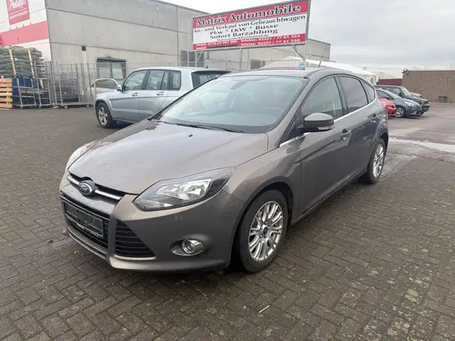 Ford Focus 2,0TDCi 103kW DPF Titanium,Klima,Euro5