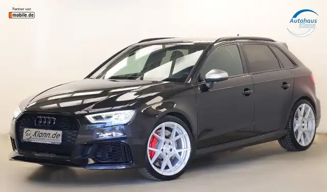 Audi RS3 view 3
