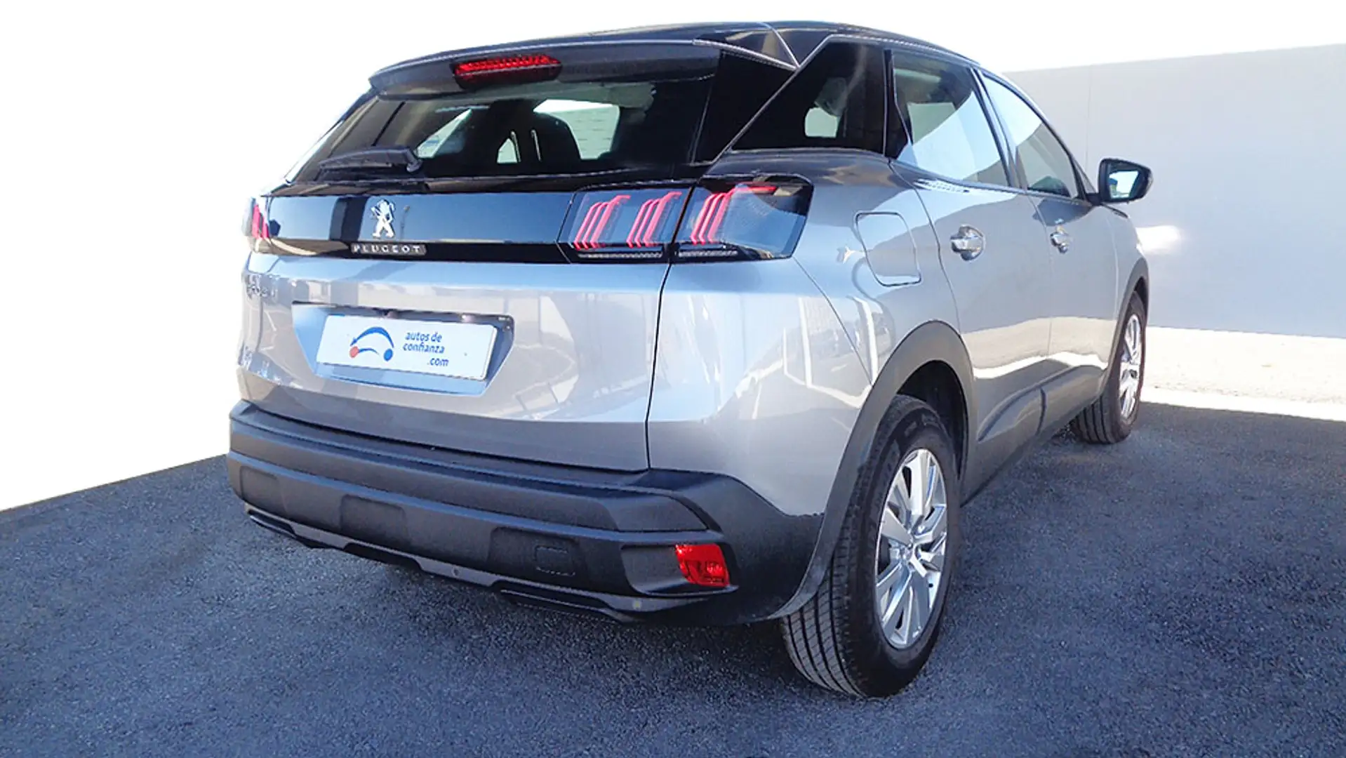 Peugeot 3008 1.5 BLUEHDI ACTIVE - 2