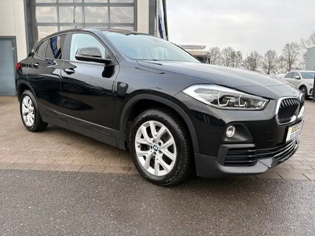 BMW X2 sDrive 18 i Advantage