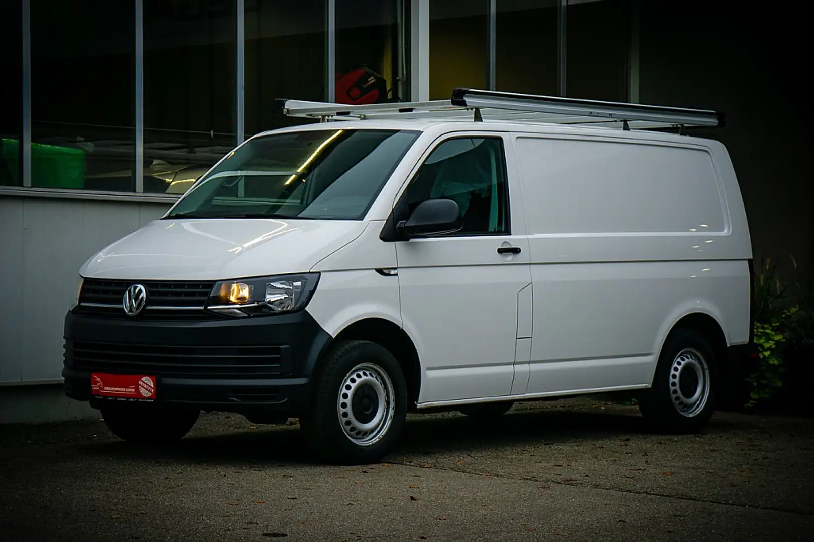 Volkswagen T6 Transporter KR 2,0 TDI BMT *MwSt. ausweißbar* Lilla - 2