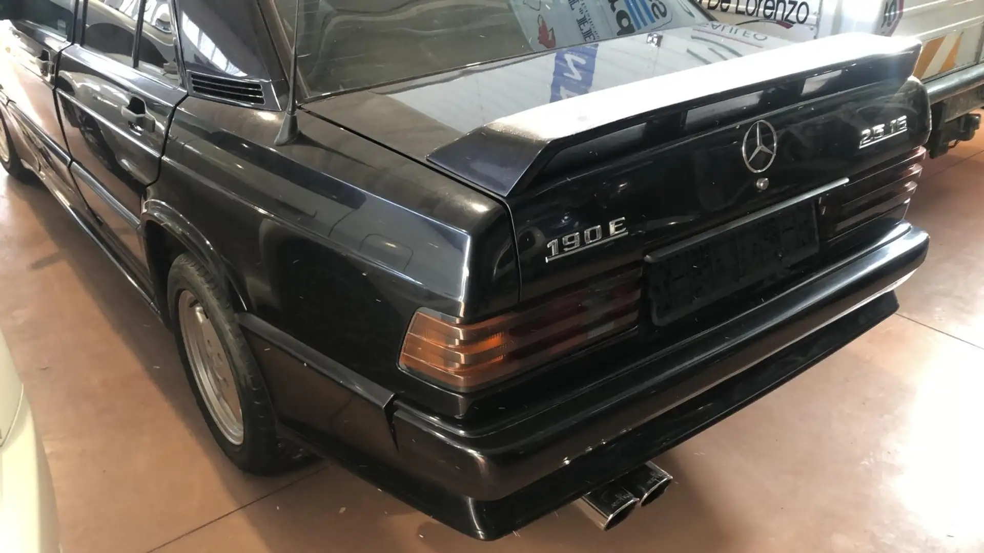 Mercedes-Benz 190 2.5 16 E 204cv - 2