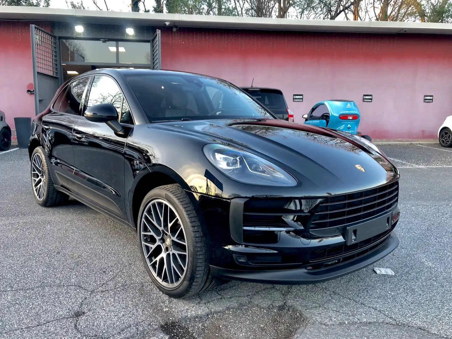 Porsche Macan iva inclusa pelle cocoa cerchio 21 scarichi Nero - 1