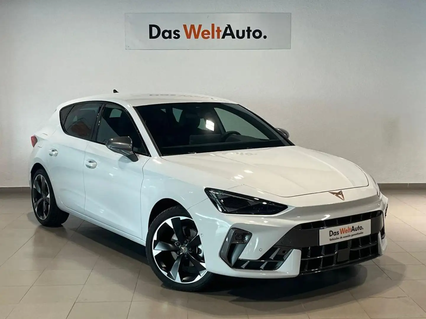 CUPRA Leon 1.5 eTSI 110 DSG Blanco - 1