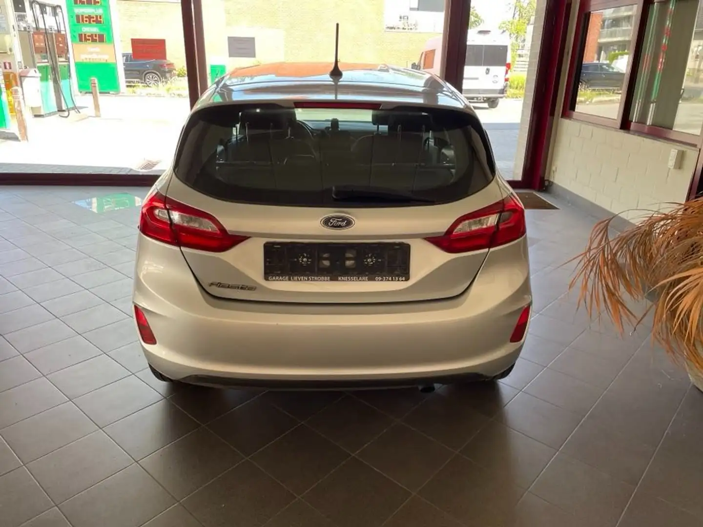 Ford Fiesta Fiesta 1.1 COOL Argent - 2