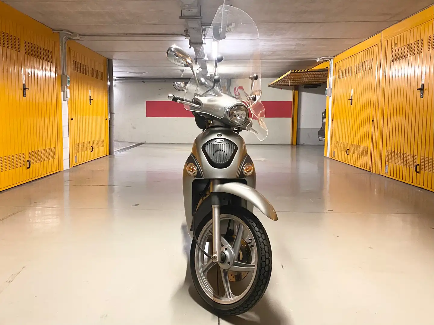 Kymco People 125 Anniversary - SOLO 7.000 KM Grigio - 2
