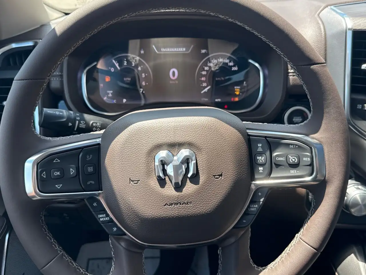 RAM 1500 fotografie RAM 1500