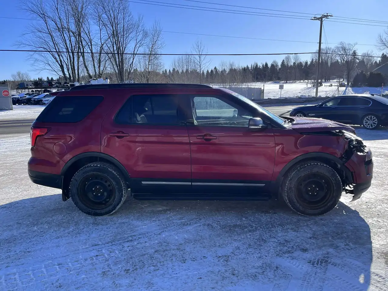 Ford Explorer снимка Ford Explorer