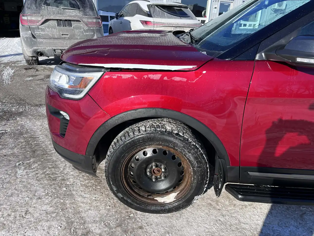 Ford Explorer снимка Ford Explorer