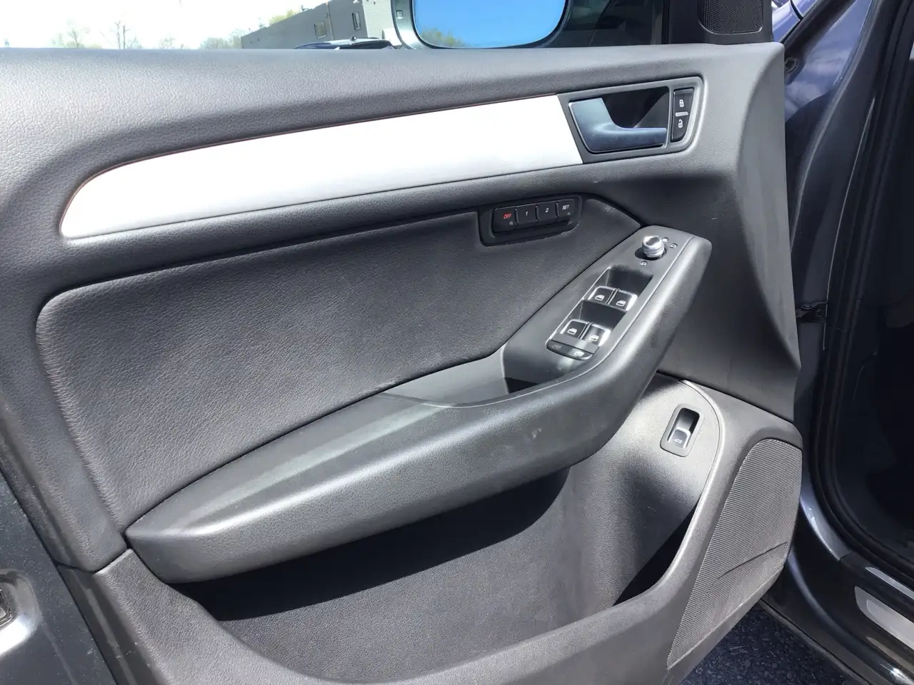Audi Q5 снимка Audi Q5