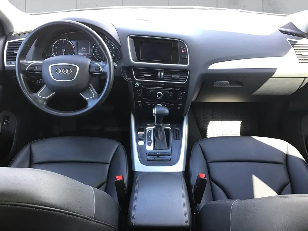 Audi Q5 снимка Audi Q5