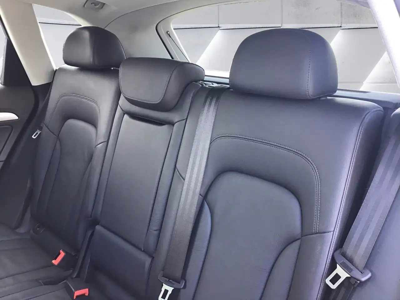 Audi Q5 снимка Audi Q5