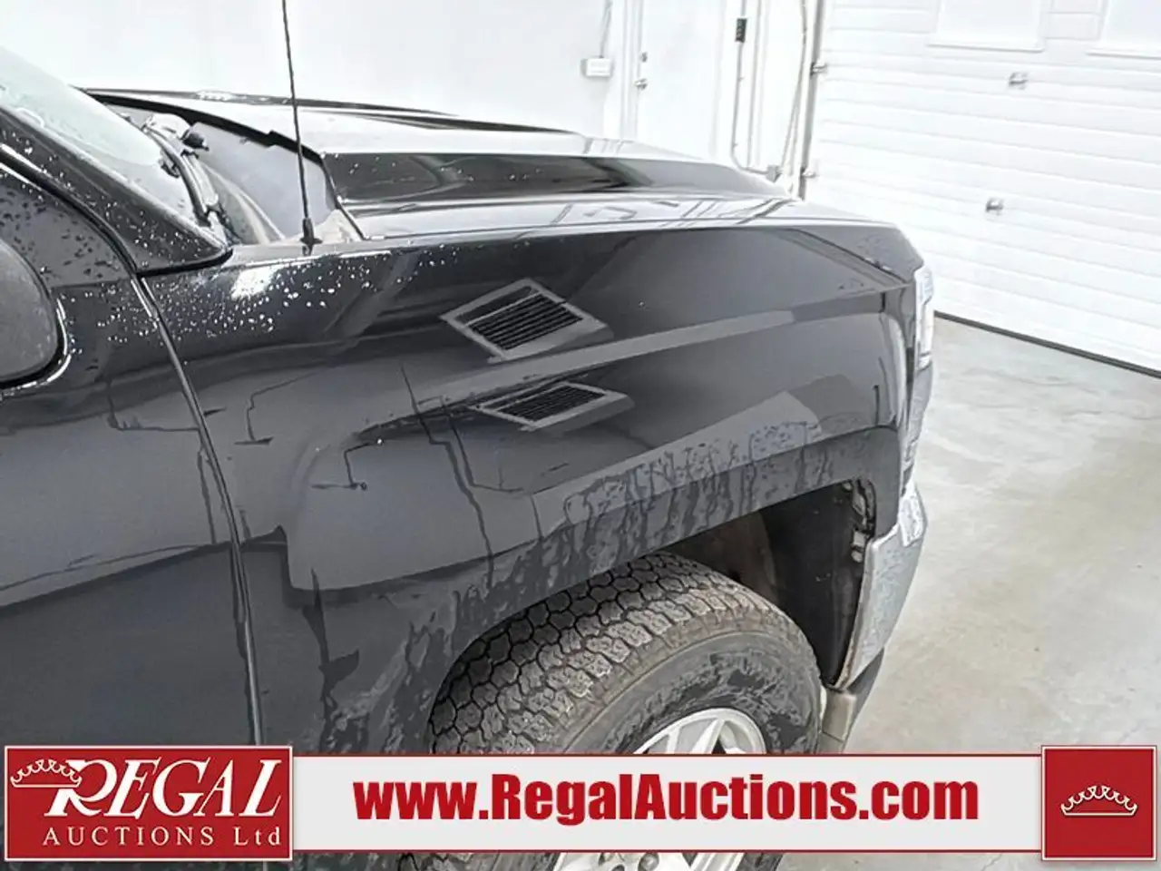 Chevrolet Silverado 1500 photo Chevrolet Silverado 1500