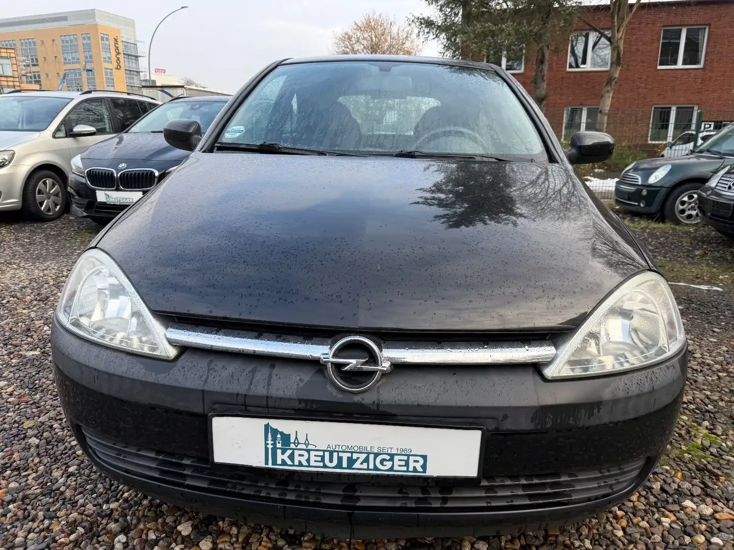 Opel Corsa Schwarz - 2