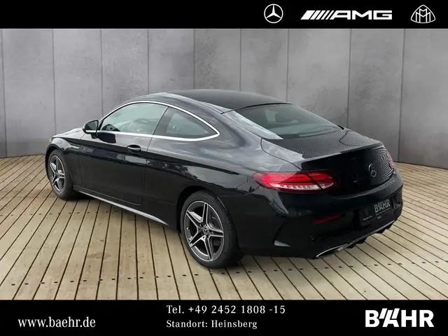 Mercedes-Benz C-Class view 3