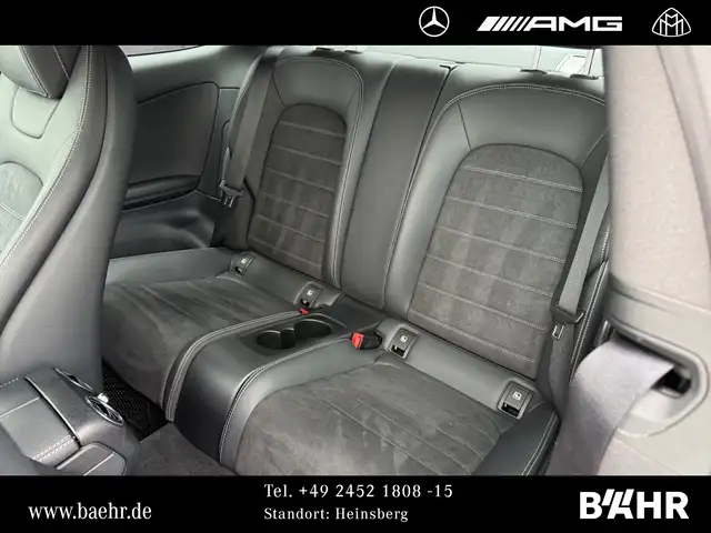 Mercedes-Benz C-Class view 9
