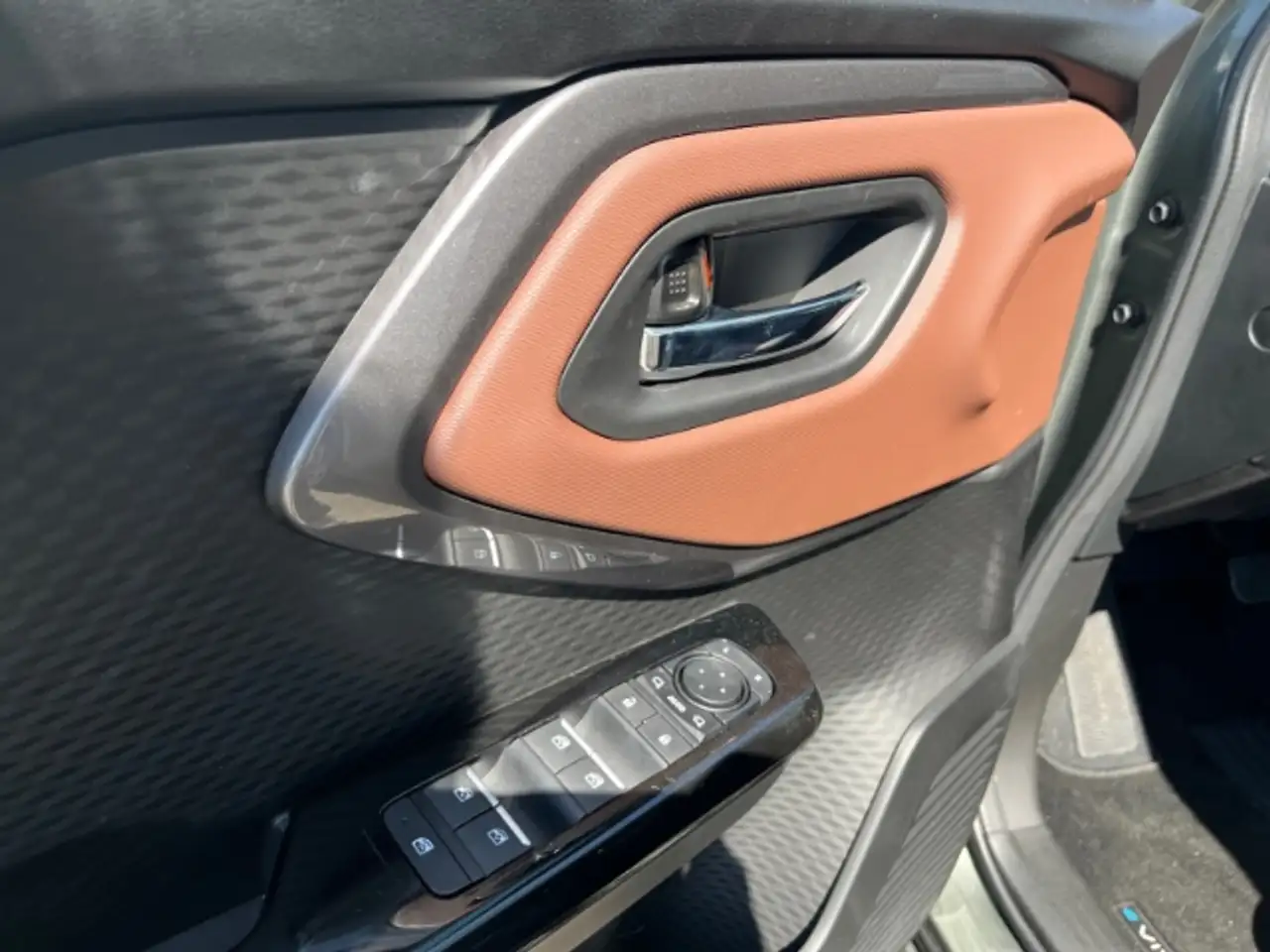 Suzuki Vitara e 135kW eAxle Allgrip-e Comfort+ 11