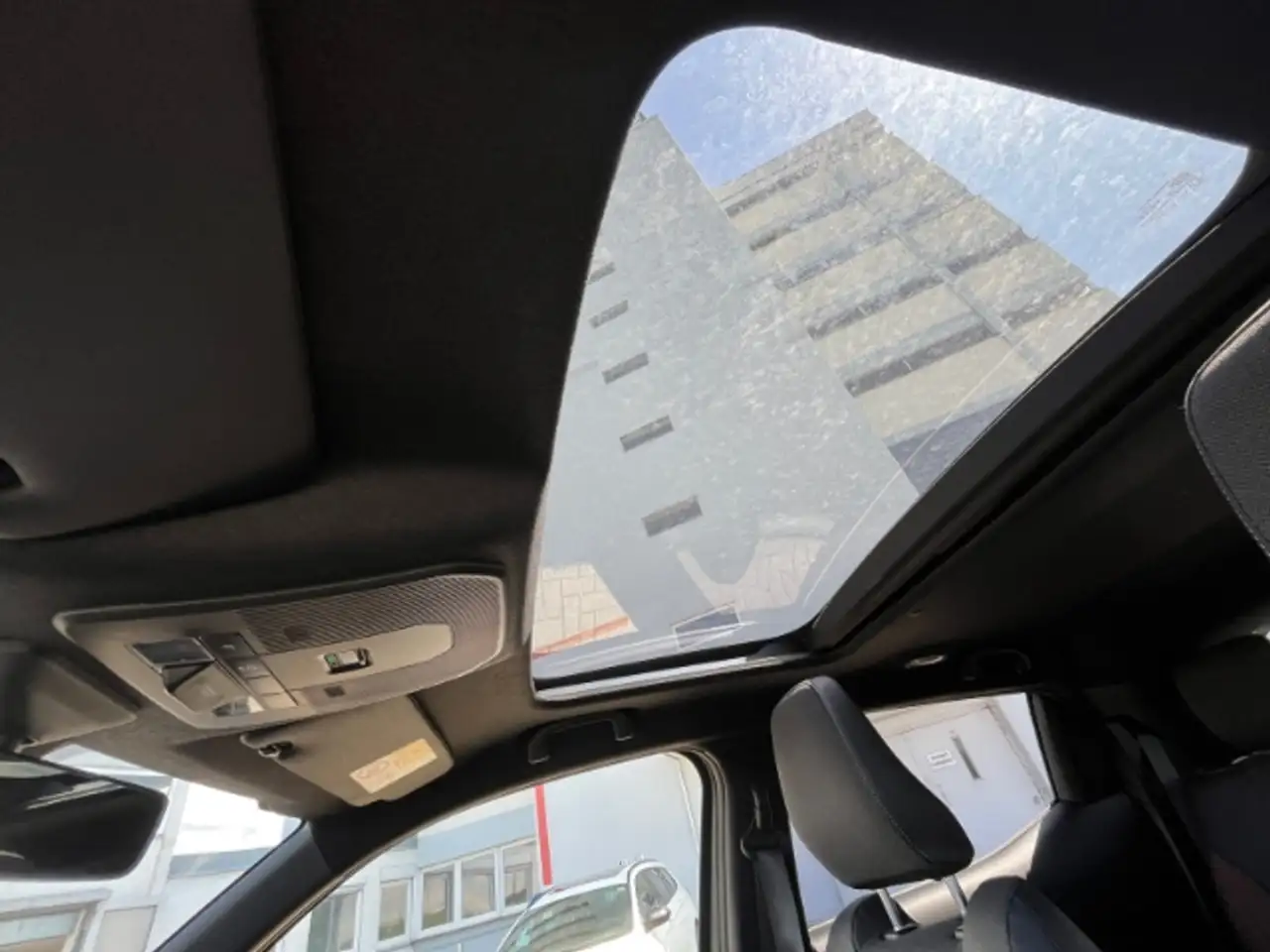 Suzuki Vitara e 135kW eAxle Allgrip-e Comfort+ 21