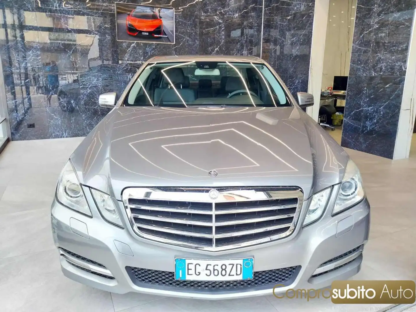 Mercedes-Benz E 220 CDI BlueEFFICIENCY Avantgarde Argento - 1
