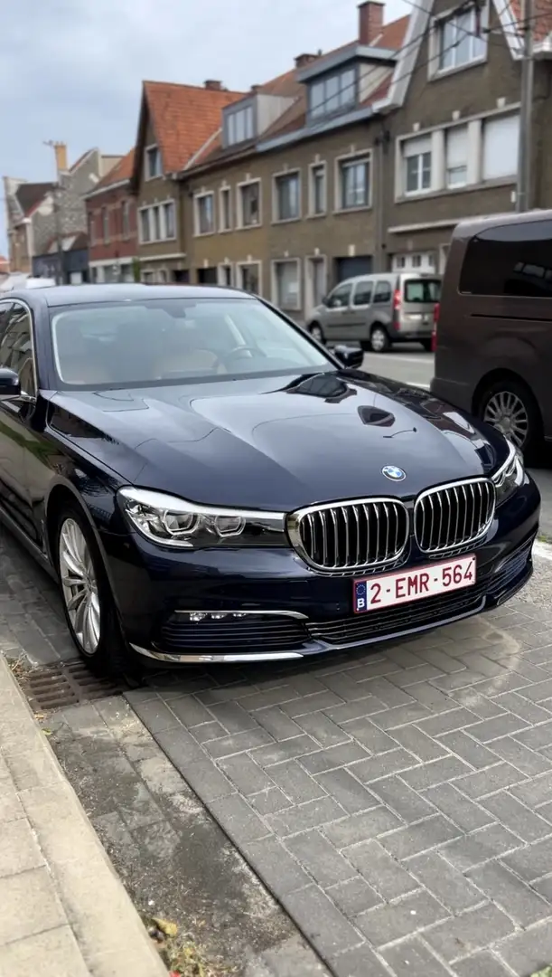 BMW 740 740i - 1
