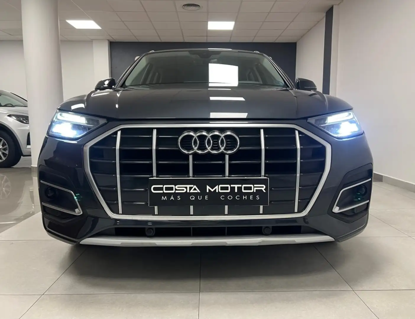 Audi Q5 Todoterreno Automático de 5 Puertas Gris - 2