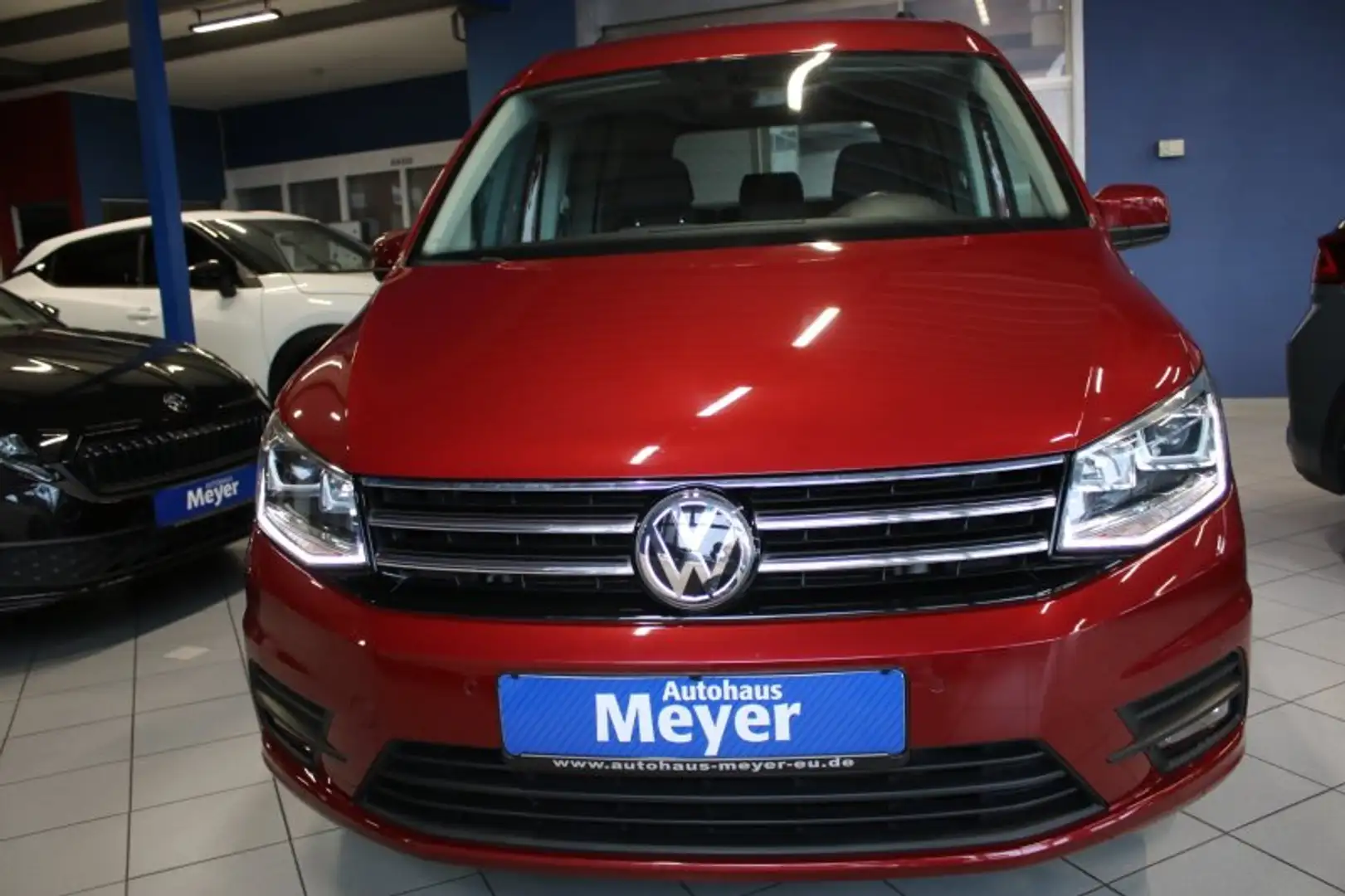 Volkswagen Caddy 2.0 TDI Navi/Xenon/PDC/ACC/St.Hz./8 Fach Alu Красный - 2