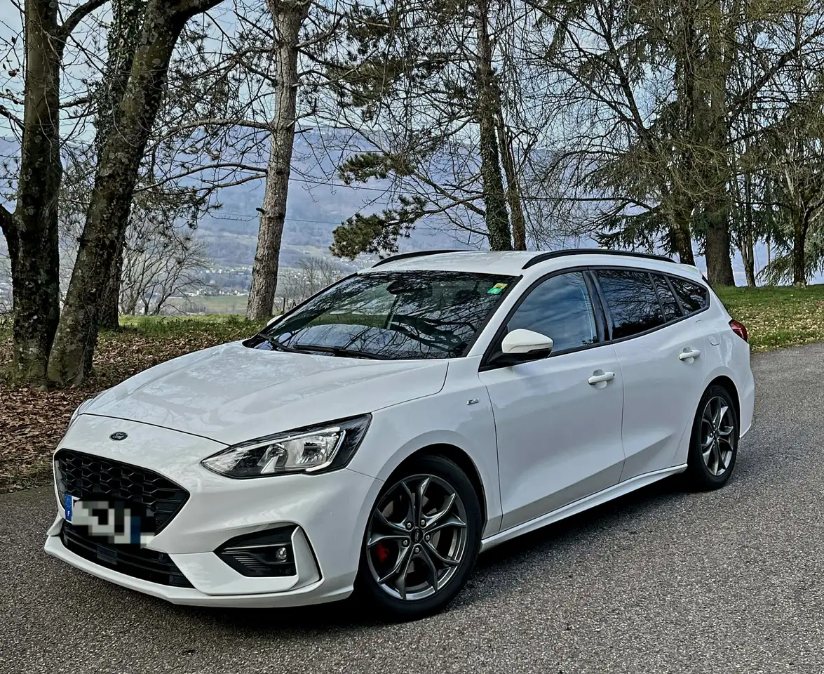 Ford Focus SW 1.0 EcoBoost 125 S\u0026S ST Line