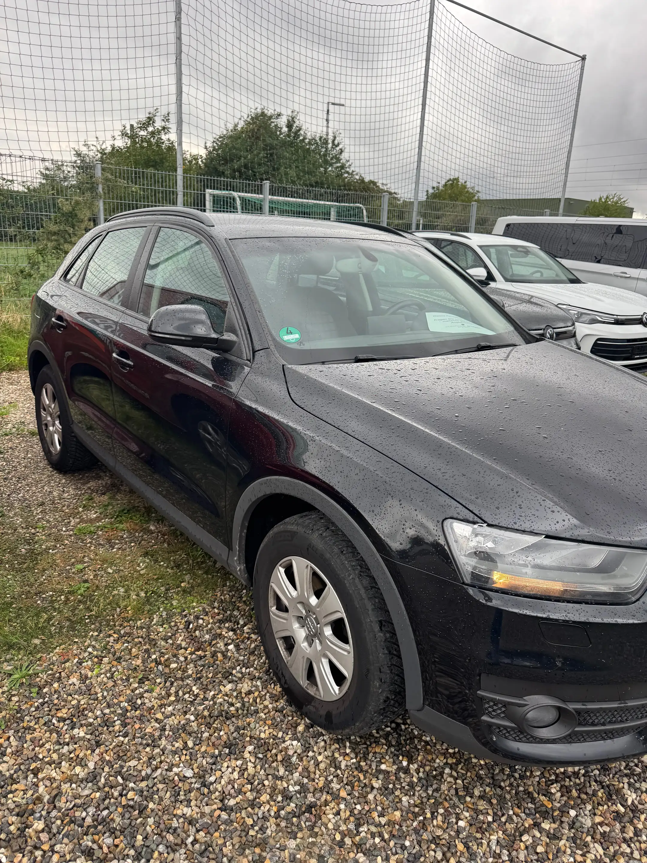 Audi Q3 2.0 TDI — photo 2